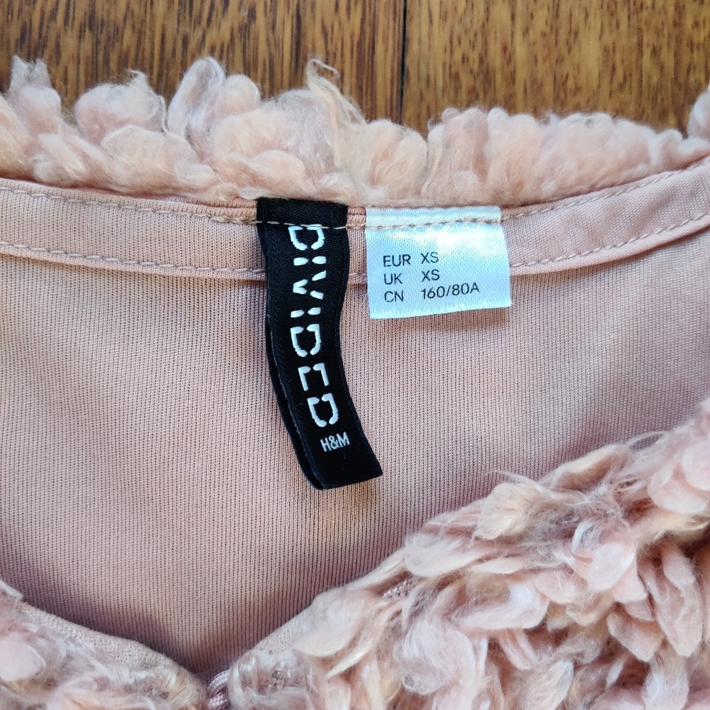 H&M|| Light Lilac fluffy/ teddy jacket Size XS - Picture 10 of 11